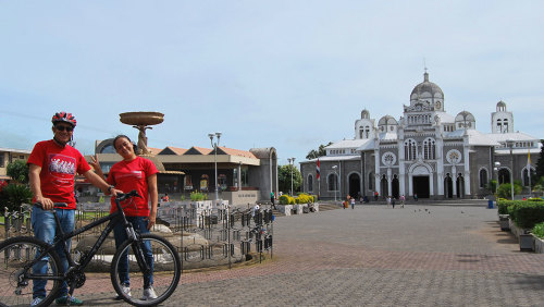 Small-Group Cartago Bike & Train Tour by Urban Adventures