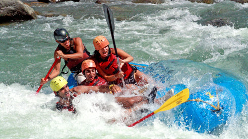 Whitewater Rafting on the Savegre River with Lunch