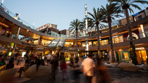 Shop & Explore at Santa Monica Place by Shop America Alliance