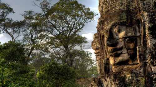 Small-Group Angkor Adventure Tour by Urban Adventures