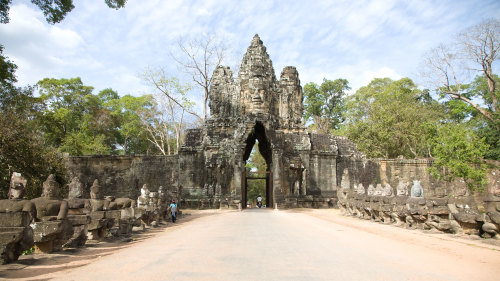 Full-Day Angkor Wat Tour by Threeland Travel