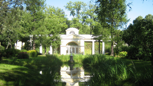 Private Pavlovsk Palace & Park Tour