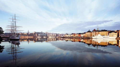 Archipelago Cruise & Walking Tour on Fjäderholmarna Island