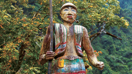 Wulai Aboriginal Village Half-Day Tour by Edison Travel