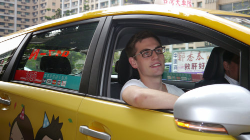 Small-Group Taipei Taxi Diary Half-Day Tour by Urban Adventures