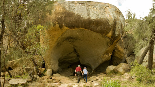 Wave Rock, York & Aboriginal Culture Tour by Australian Pinnacle Tours