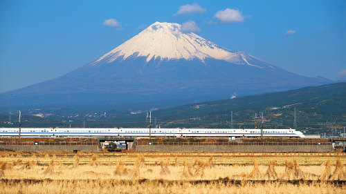 Mount Fuji, Lake Ashi & Hakone National Park by Bullet Train