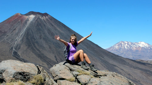 Scenic Tongariro Alpine Crossing Adventure