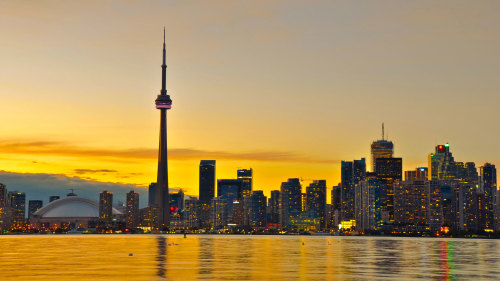 Toronto City Tour & CN Tower Admission