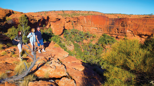 5-Day Alice Srpings, Uluru & Kings Canyon Adventure Tour by AAT Kings