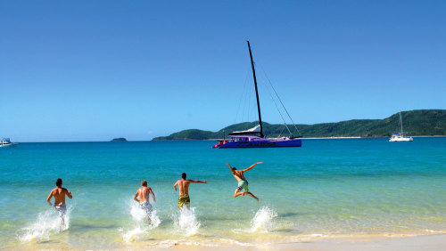3-Day Reef & Whitehaven Tour for 2 by Cruise Whitsundays