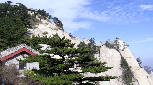 Private Day Excursion to Huashan Mountain by Shanghai Han Tang Travel
