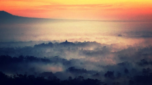 Sunrise at Borobudur Temple Private Early-Morning Tour
