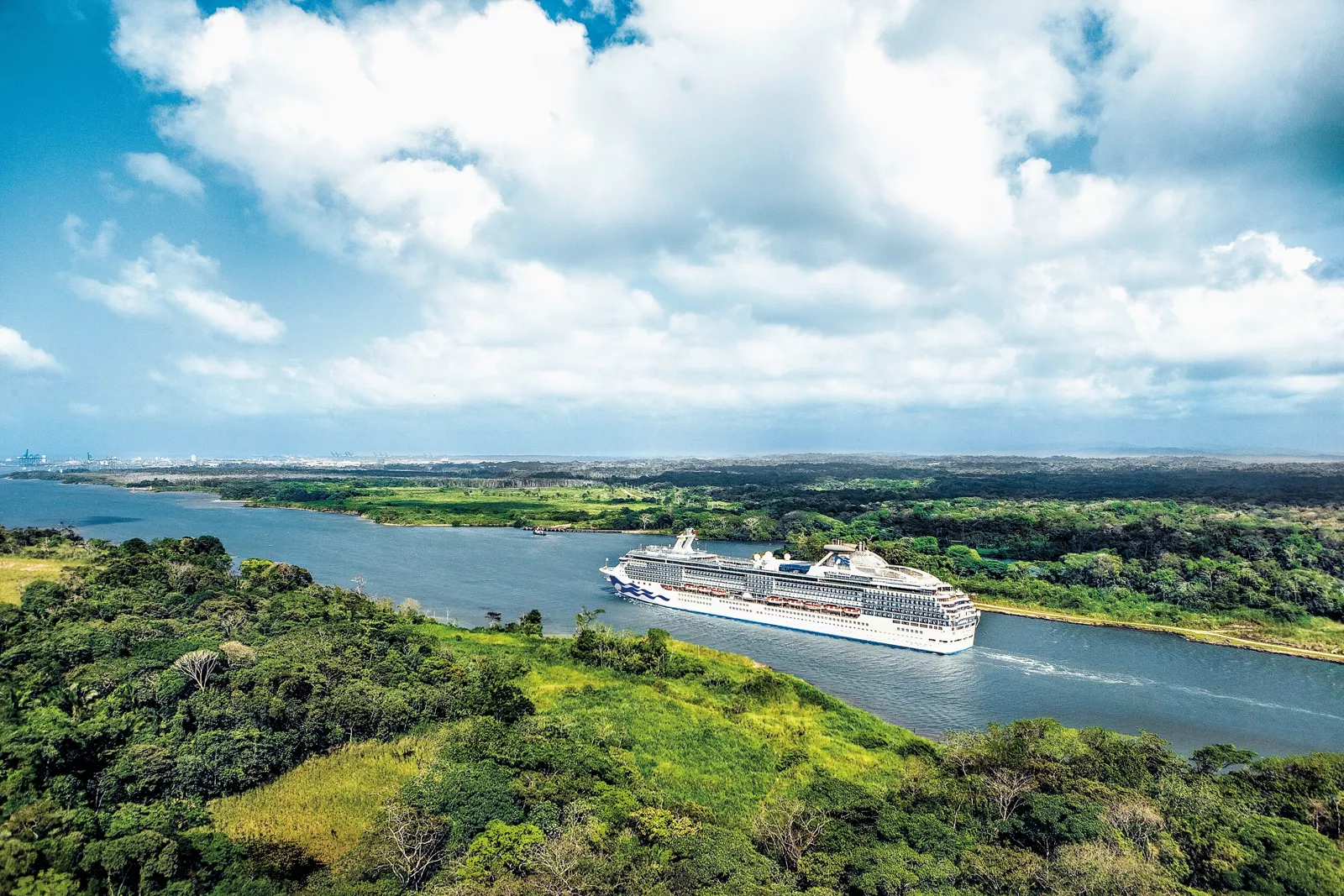 Princess Cruises World Cruise Guide: 111-Day Global Itineraries, Value & OceanMedallion Ease